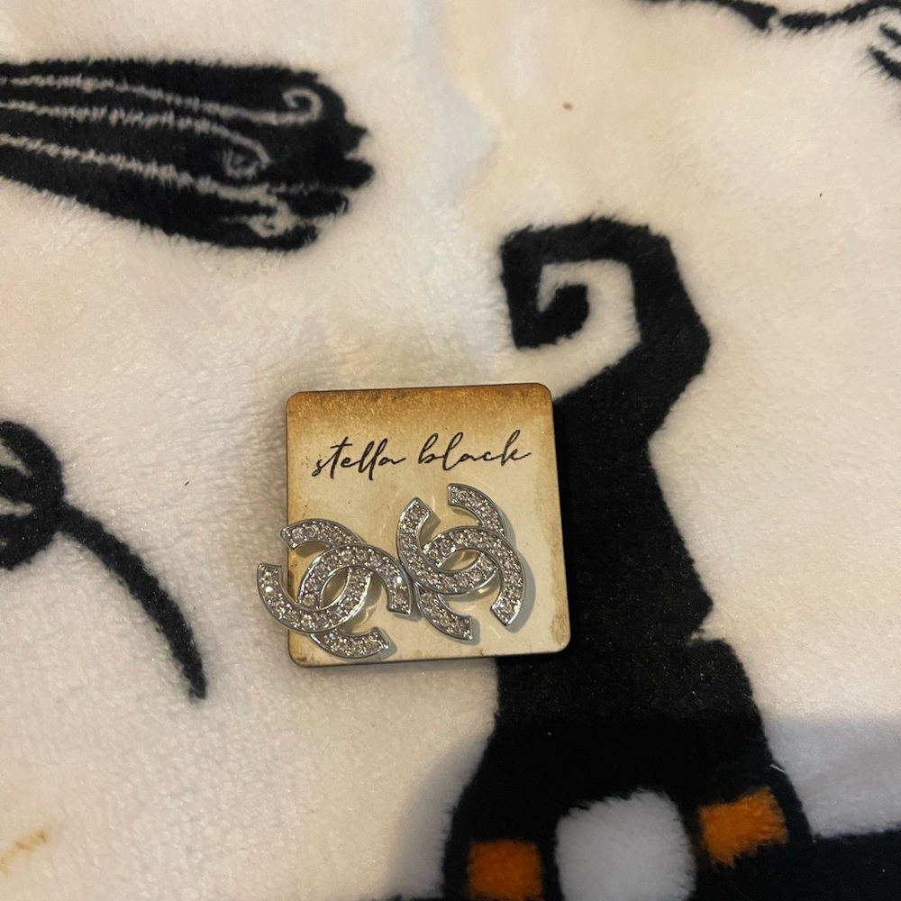 CC earrings